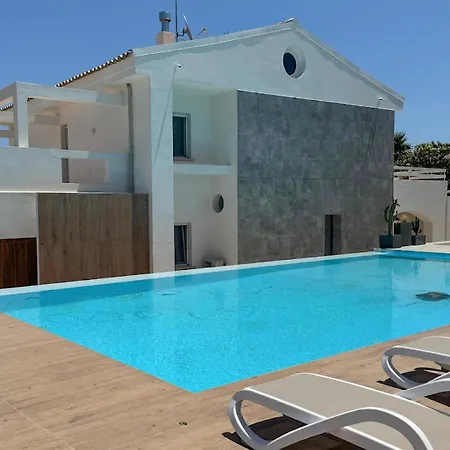 Luxurious In Crotone