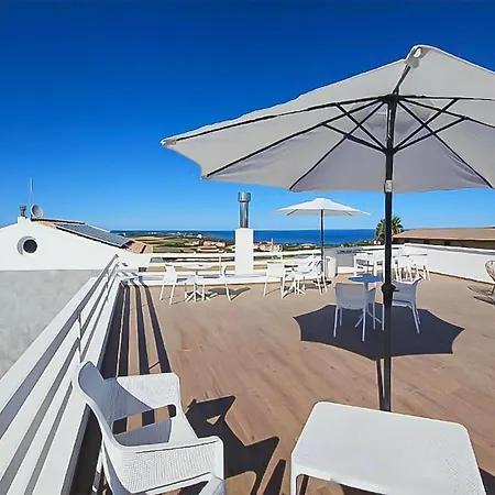 Luxurious In Semesterbostad Crotone